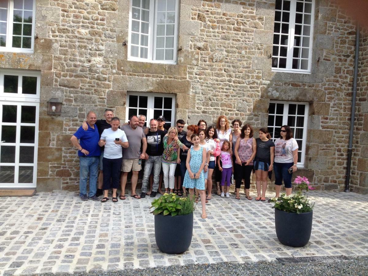Готель Manoir De La Porte Sainte-Pience Екстер'єр фото