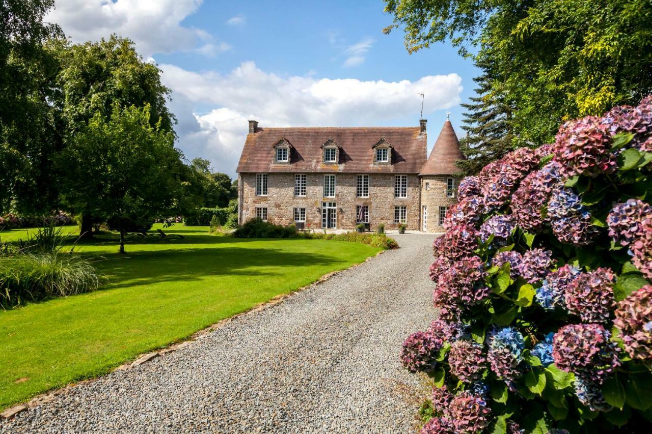 Готель Manoir De La Porte Sainte-Pience Екстер'єр фото