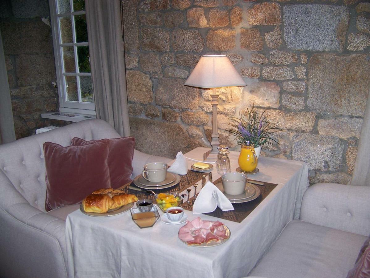 Готель Manoir De La Porte Sainte-Pience Екстер'єр фото
